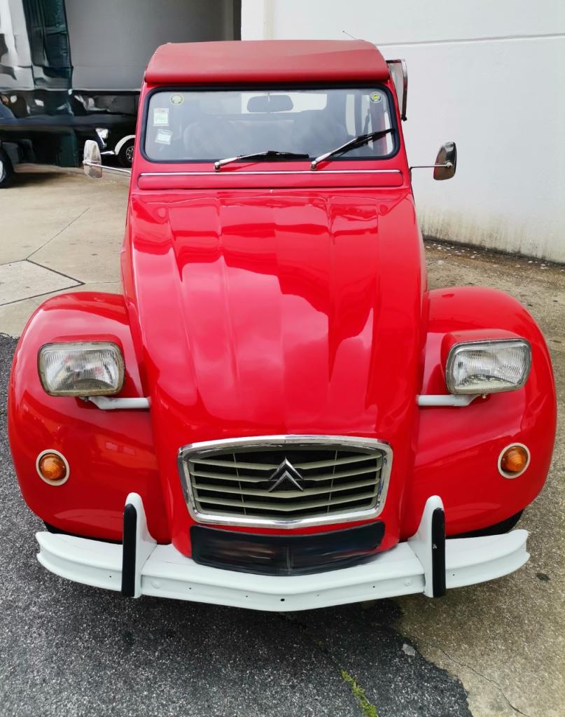 CITROEN 2CV 6 Club - 1983 LesAnciennes.com