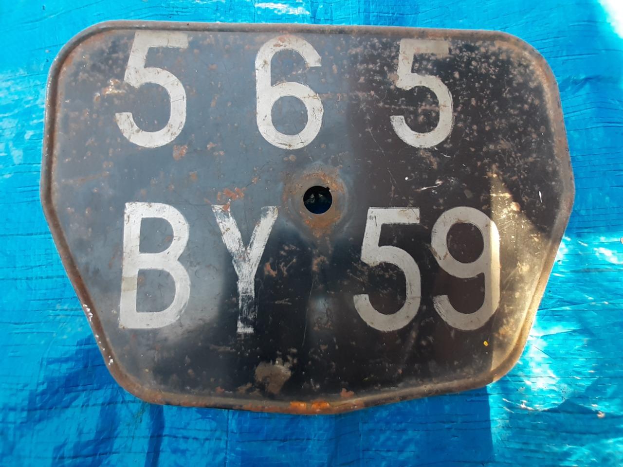 PLaque immatriculation LesAnciennes.com