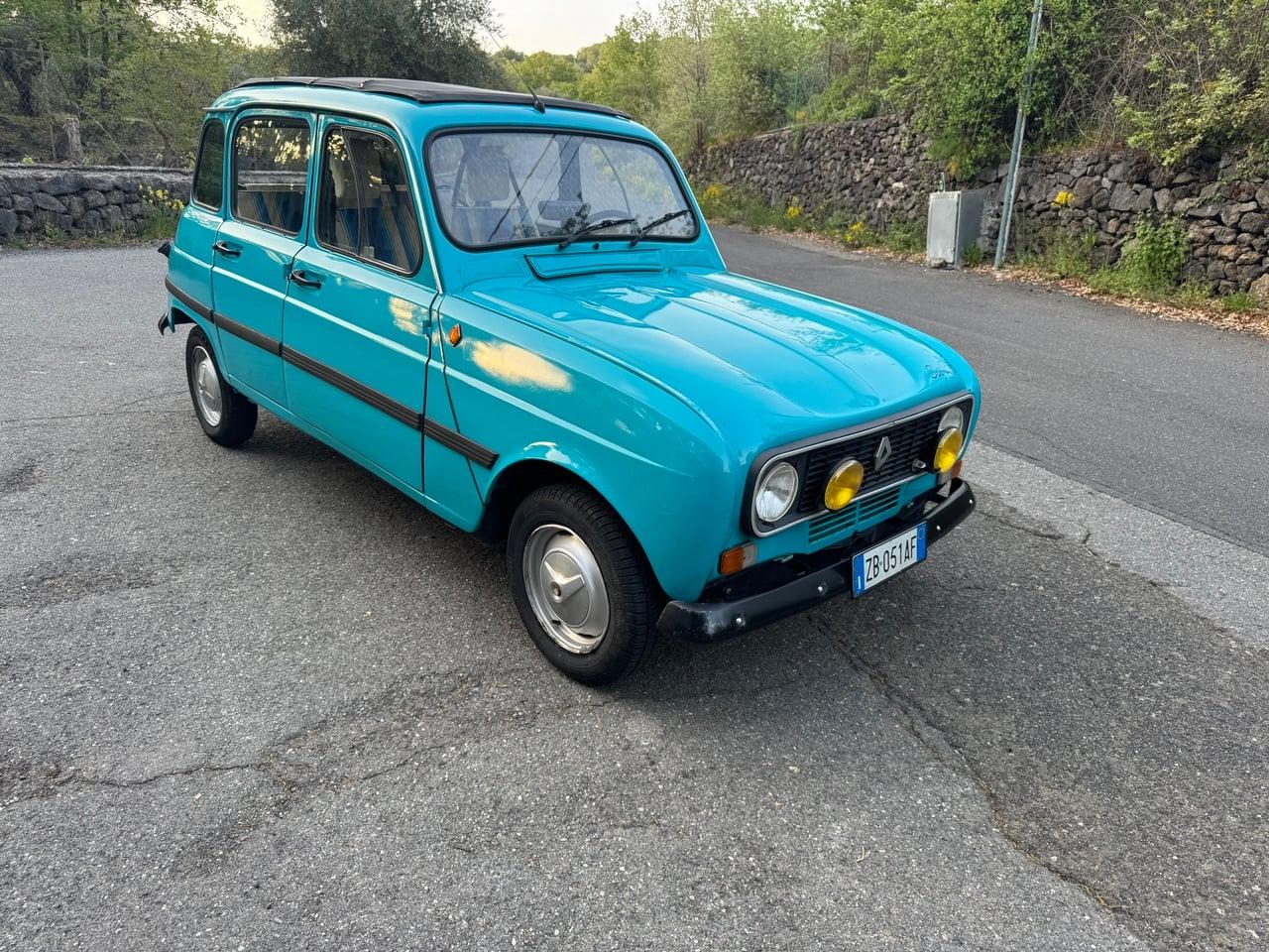 1977 Renault 4 Safari LesAnciennes.com