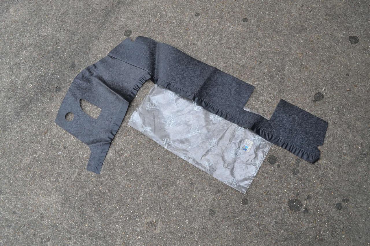 Habillage Dt auvent PEUGEOT 305 après 1983, neuf LesAnciennes.com