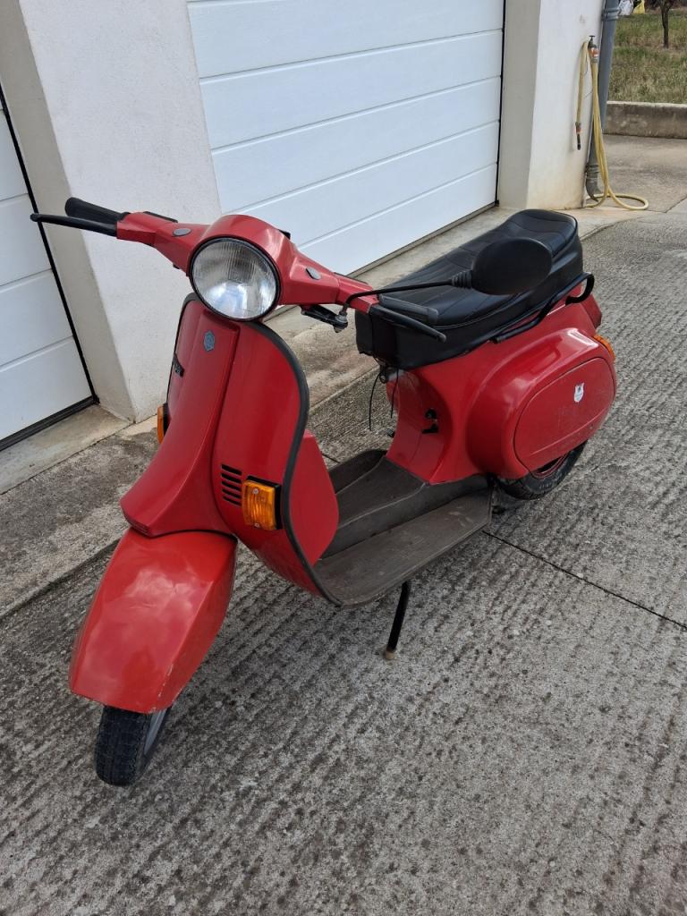 PIAGGIO Vespa PK125 - 1968 LesAnciennes.com