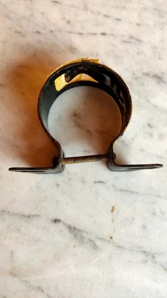 Collier de Fixation pour Austin Healey Sprit 1963 LesAnciennes.com