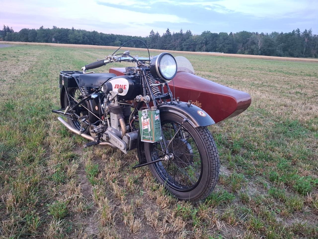 1929 Ardie TM 500 ‘Jubilee’ With Ardie Side Car LesAnciennes.com