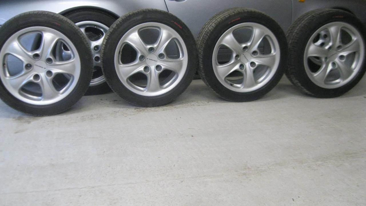 4 roues de PORSCHE 911 993 LesAnciennes.com