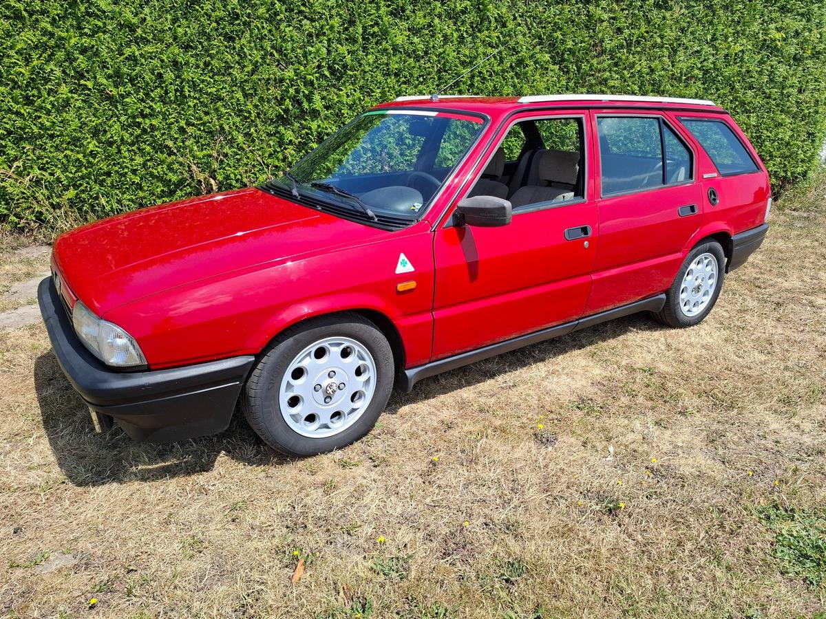 ALFA ROMEO 33 Sport Wagon 1.3S - 1988 LesAnciennes.com