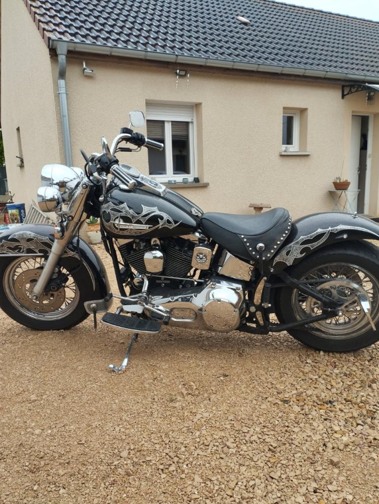 HARLEY DAVIDSON Heritage Softail - 2000 LesAnciennes.com