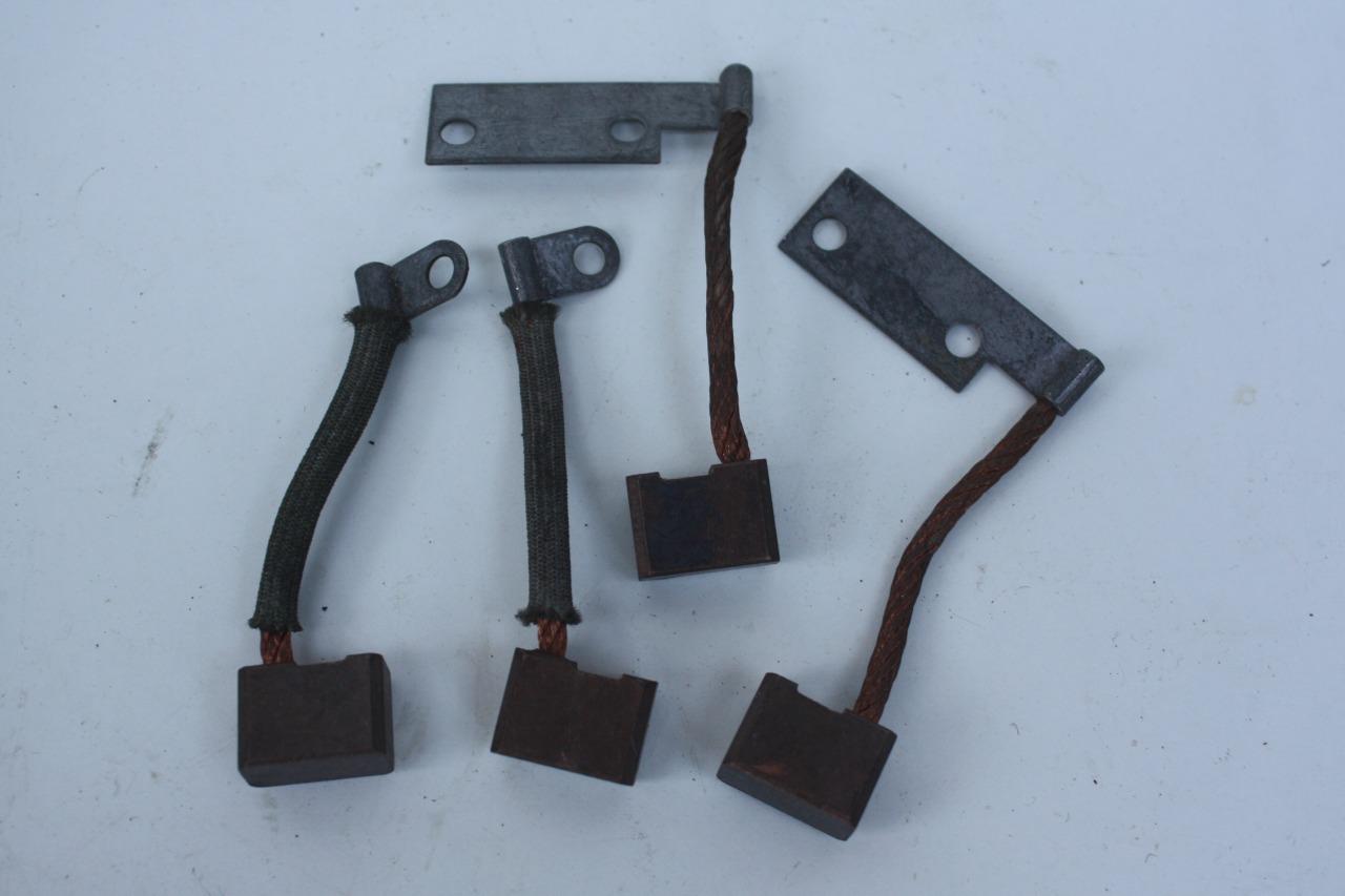 Lot 4 charbon démarreur 9*12*17mm Citroen Traction LesAnciennes.com