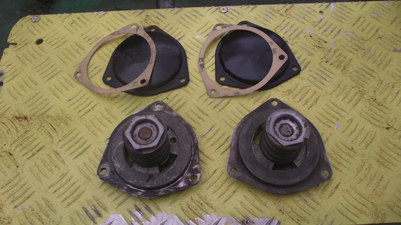 Satellite CITROEN 2CV AZ LesAnciennes.com