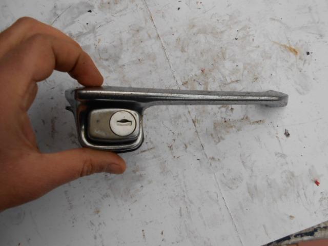 Poignées de porte extérieures Fiat Dino Coupè LesAnciennes.com