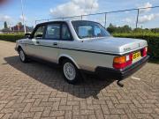 image_2-VOLVO 240 sedan - 1987