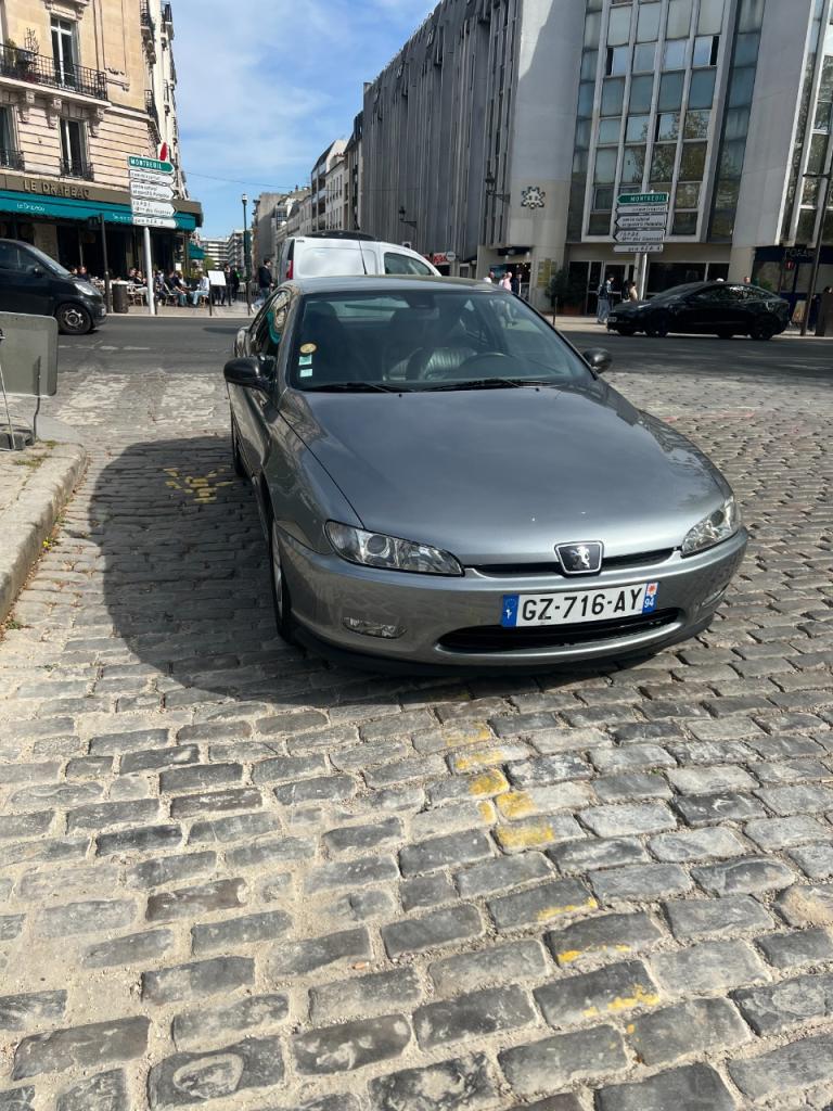 PEUGEOT 406 COUPE COUPE - 2001 LesAnciennes.com