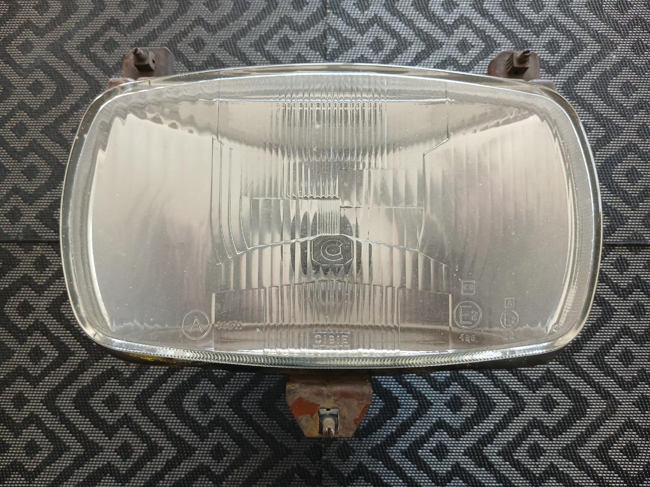 Phare CITROEN C25 série 1 code européen LesAnciennes.com