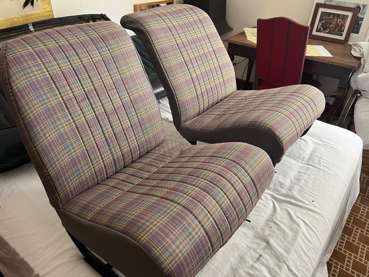 Intérieur CITROEN 2CV LesAnciennes.com