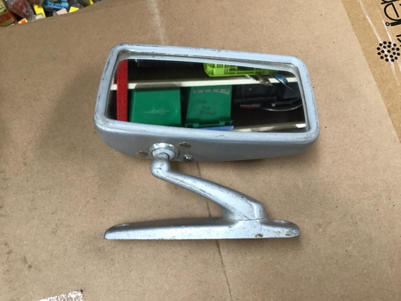 RÉTROVISEUR DROIT SIMCA 1000/1100 LesAnciennes.com