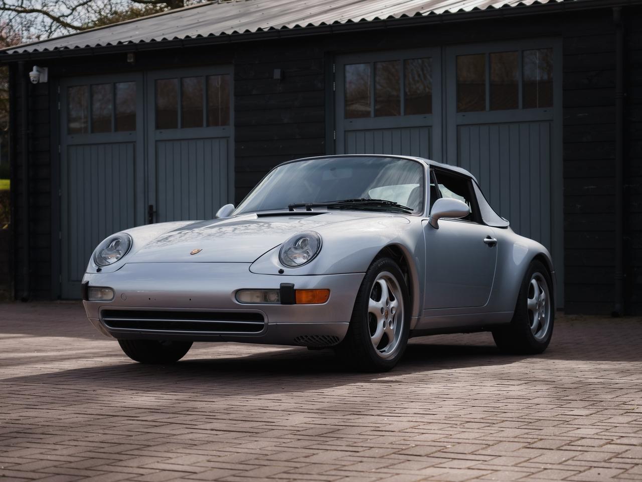 1996 Porsche 911 Carrera 4 Tiptronic 993 Convertib LesAnciennes.com