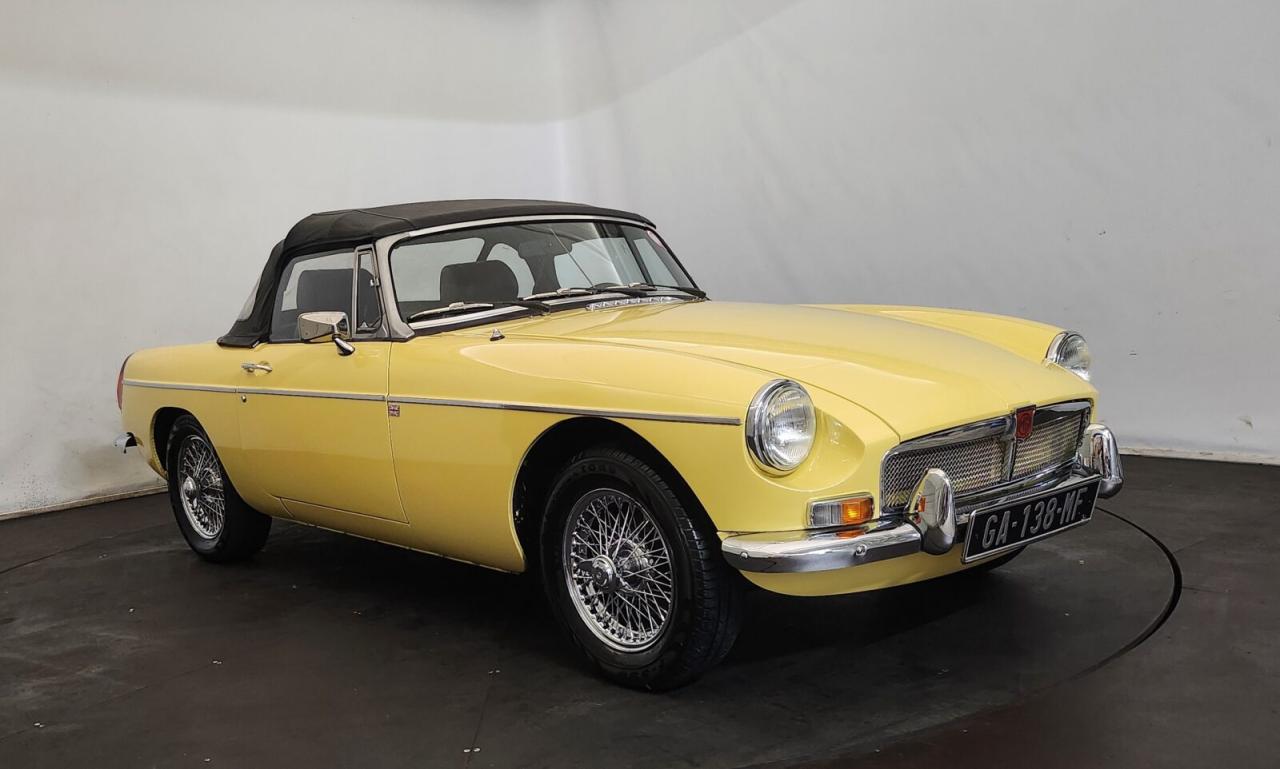 MG B cabriolet 1972 Prix: - 1972 LesAnciennes.com