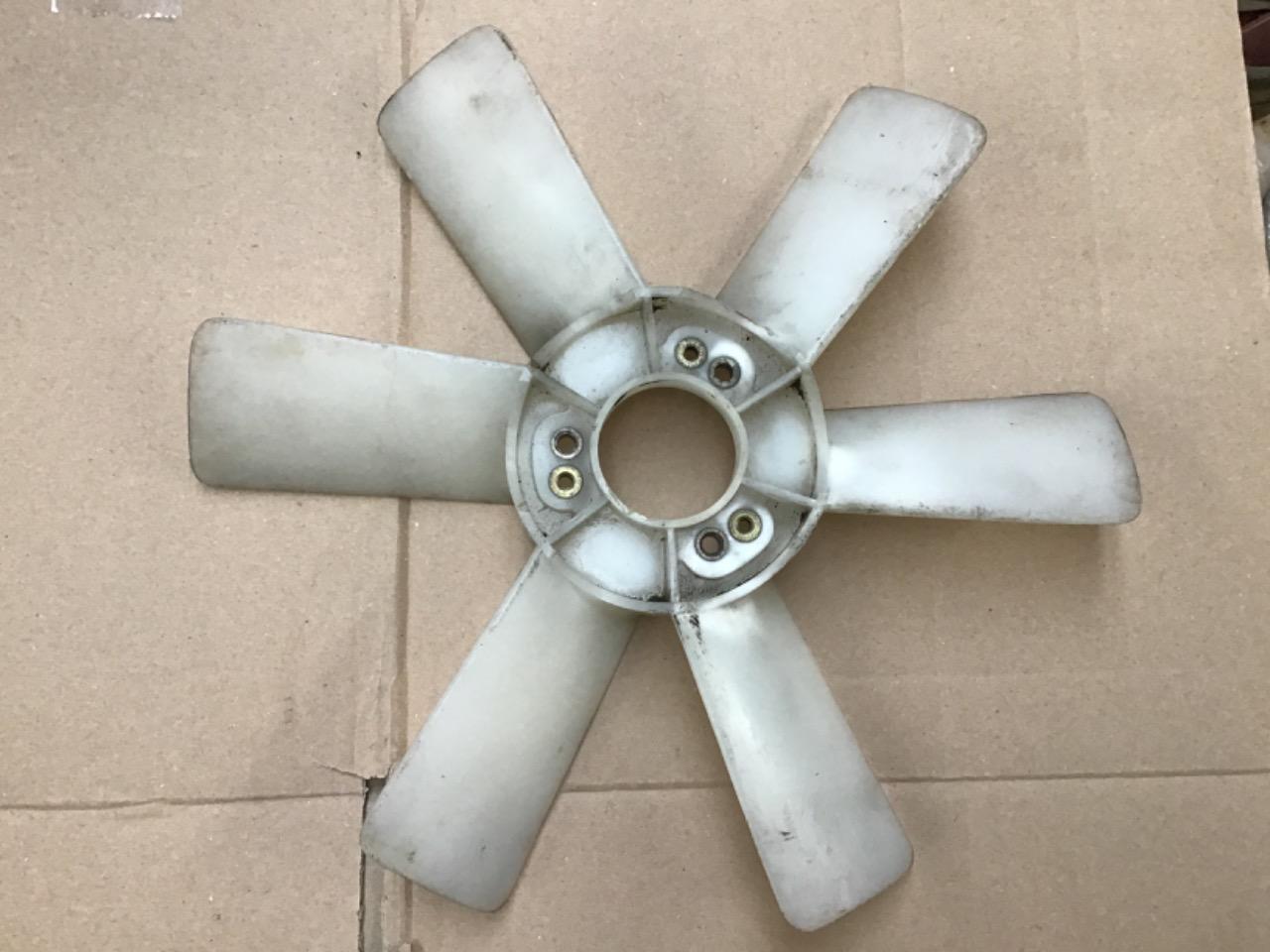 HÉLICE NEUVE VENTILATEUR PEUGEOT 404 LesAnciennes.com