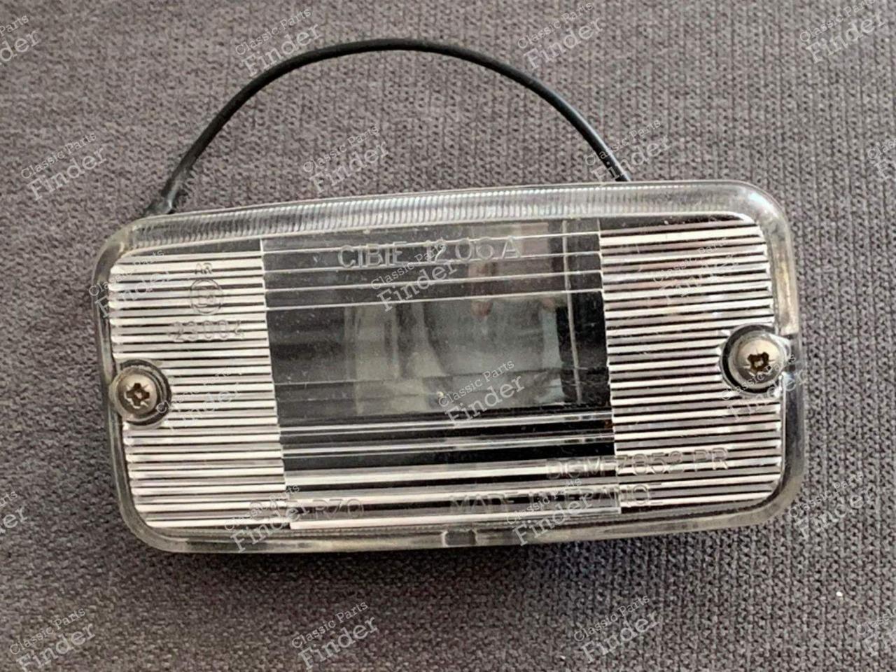 1 Feu de recul Citroën DS, ID, A110, A310, R8 G, LesAnciennes.com