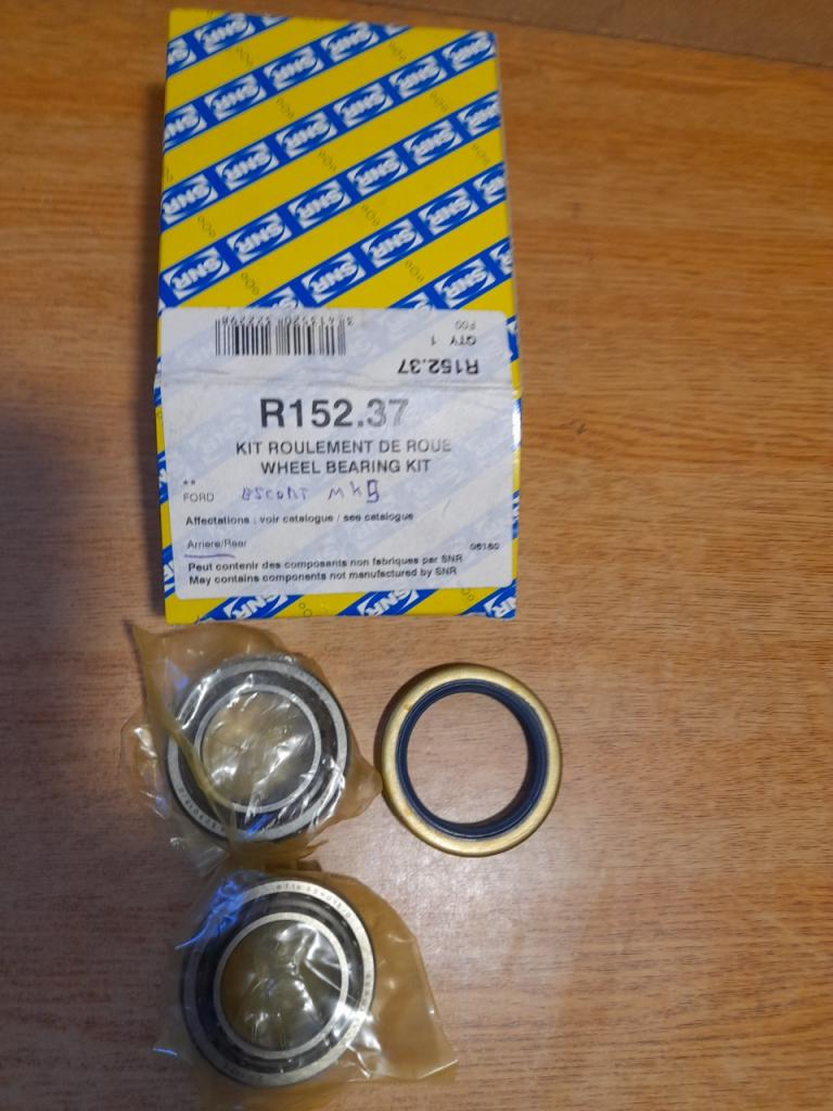 Roulement de roue arrière Ford Escort mk5 fiesta LesAnciennes.com
