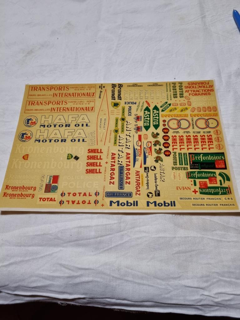 Décalcomanies marques ancienned LesAnciennes.com