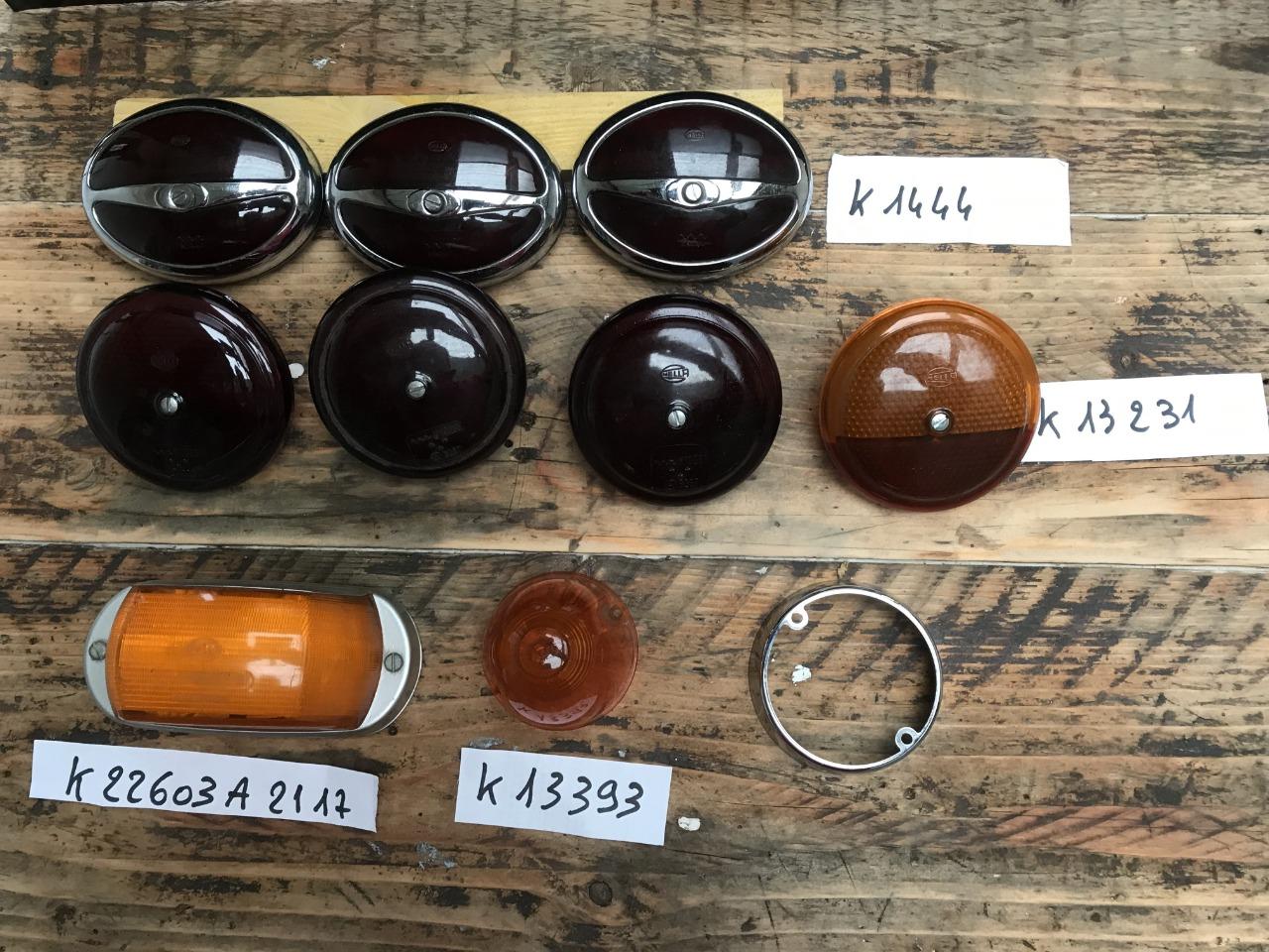 Cabochons HELLA Cabochons et feux LesAnciennes.com