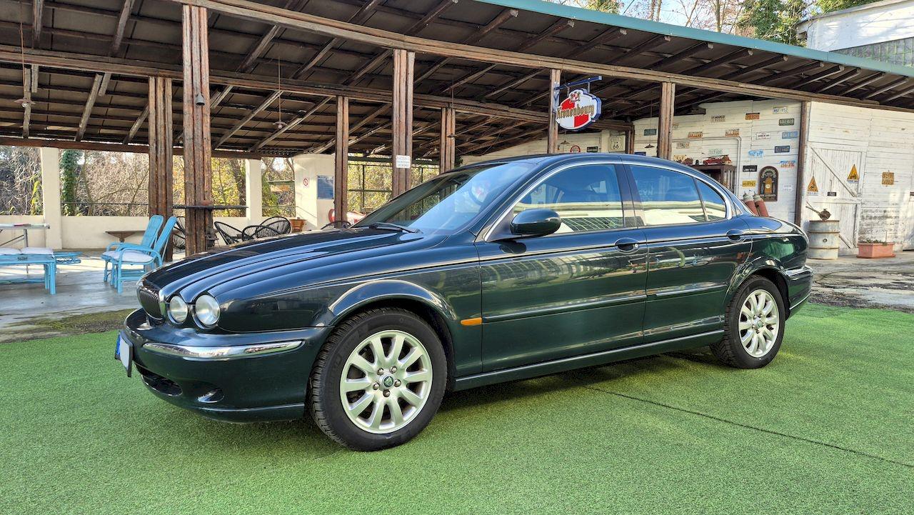 JAGUAR X-Type 2.5 V6 AWD Executive - 2002 LesAnciennes.com