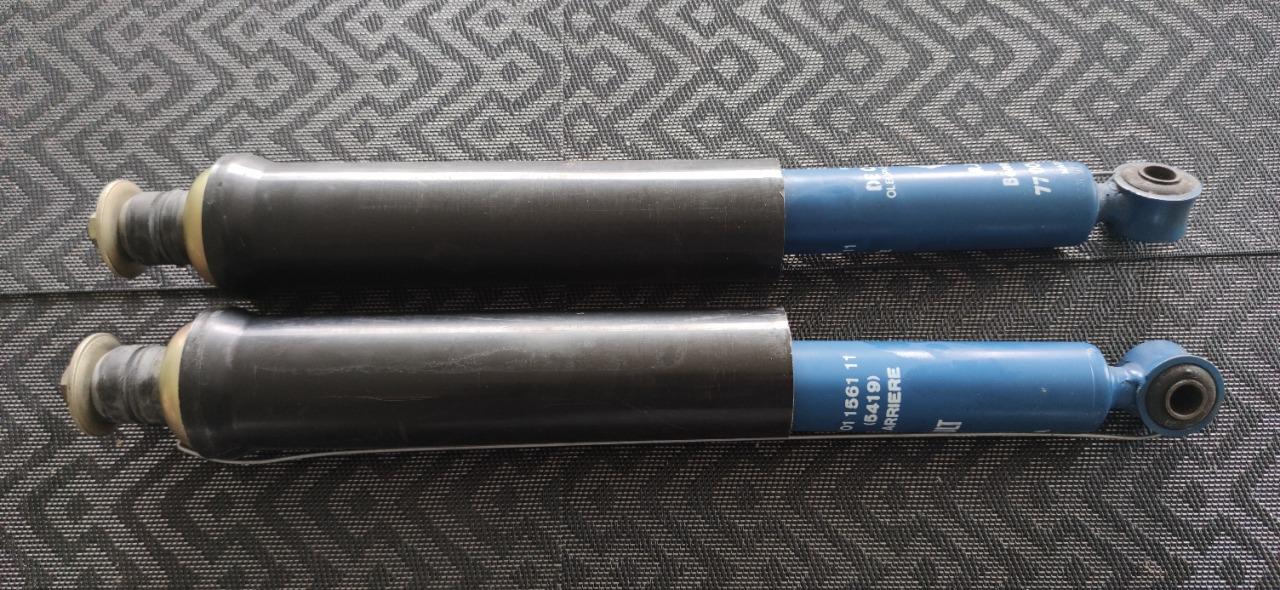 Amortisseurs arrière RENAULT 14 (R14) LesAnciennes.com