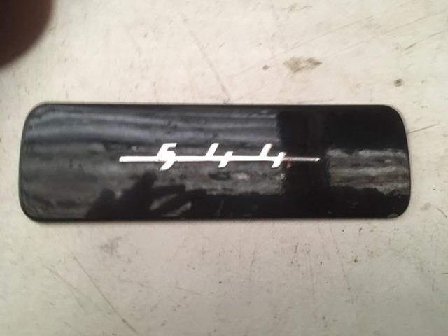 Cache autoradio VOLVO PV544 LesAnciennes.com