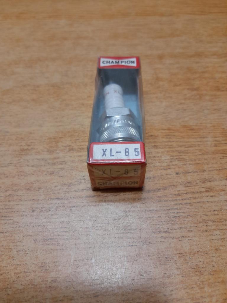 Bougie champion XL-85 citroen AMI 6 LesAnciennes.com