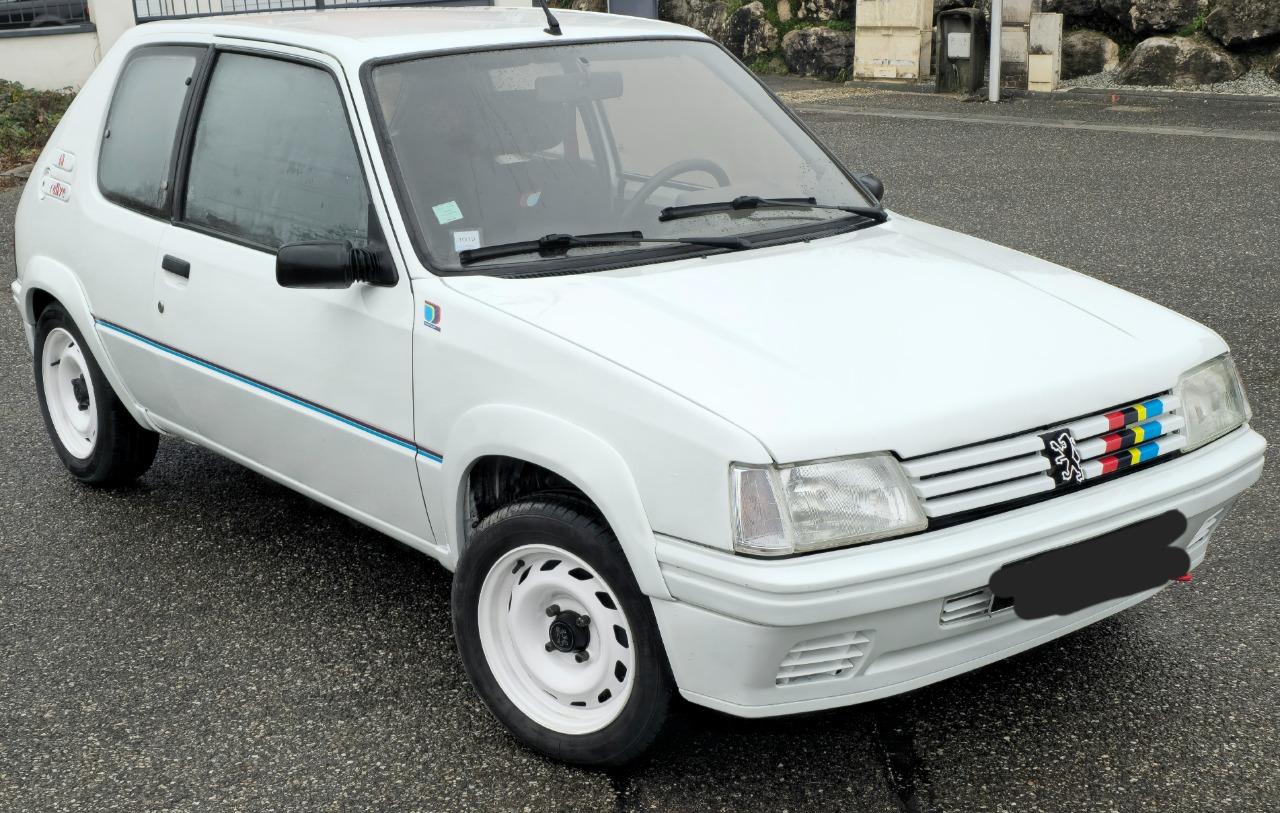 PEUGEOT 205 Rallye 1.3 - 1989 LesAnciennes.com