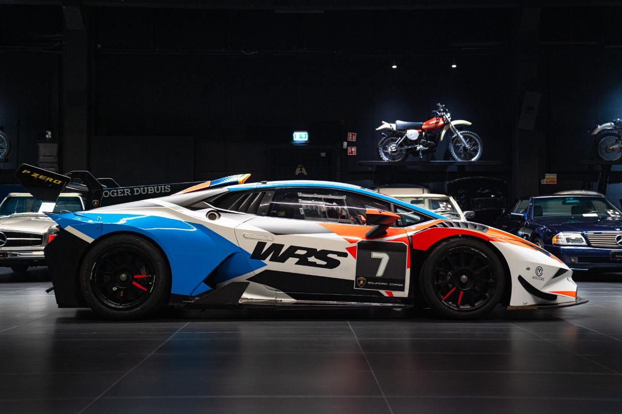 LAMBORGHINI HURACÀN SUPER TROFEO EVO2 - 2022 LesAnciennes.com