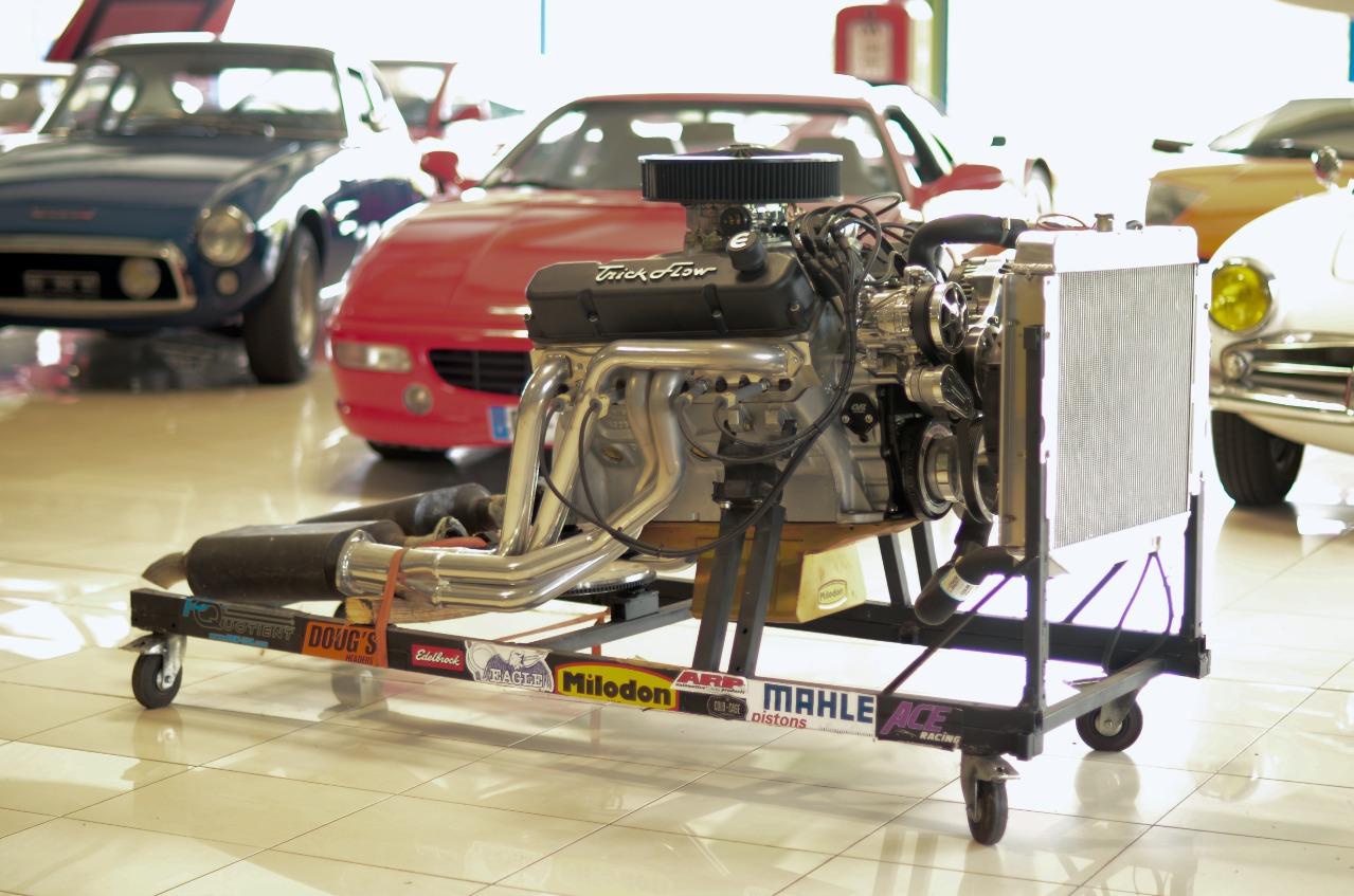 Pièces MOPAR 440 V8 LesAnciennes.com