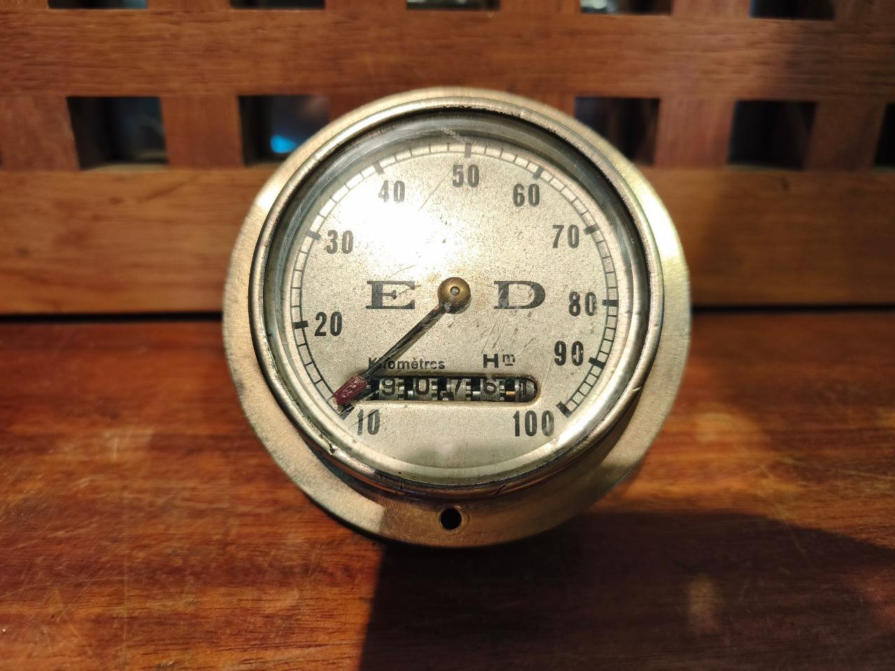 COMPTEUR E.D Ancêtres LesAnciennes.com