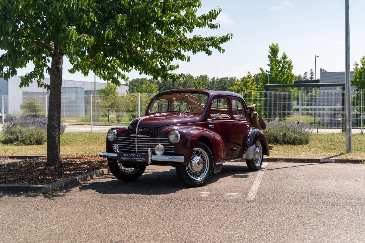 RENAULT 4CV R1062 découvrable - 1952 LesAnciennes.com