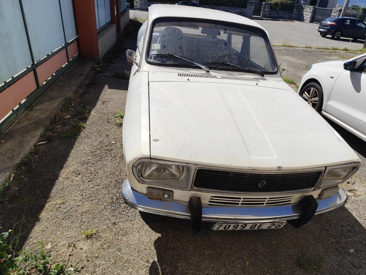 RENAULT 12 (R12) Essence - 1974 LesAnciennes.com