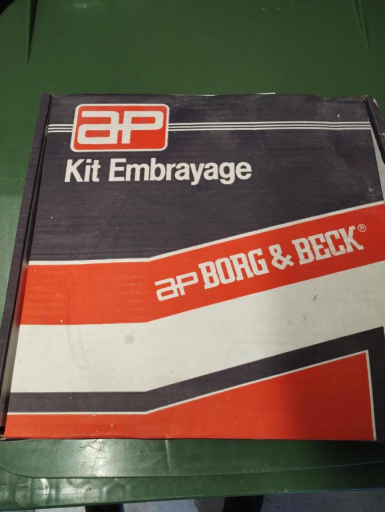 Embrayage FERRARI 308 GTBi LesAnciennes.com