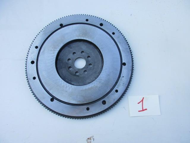 Volant moteur Fiat Dino 2400 LesAnciennes.com