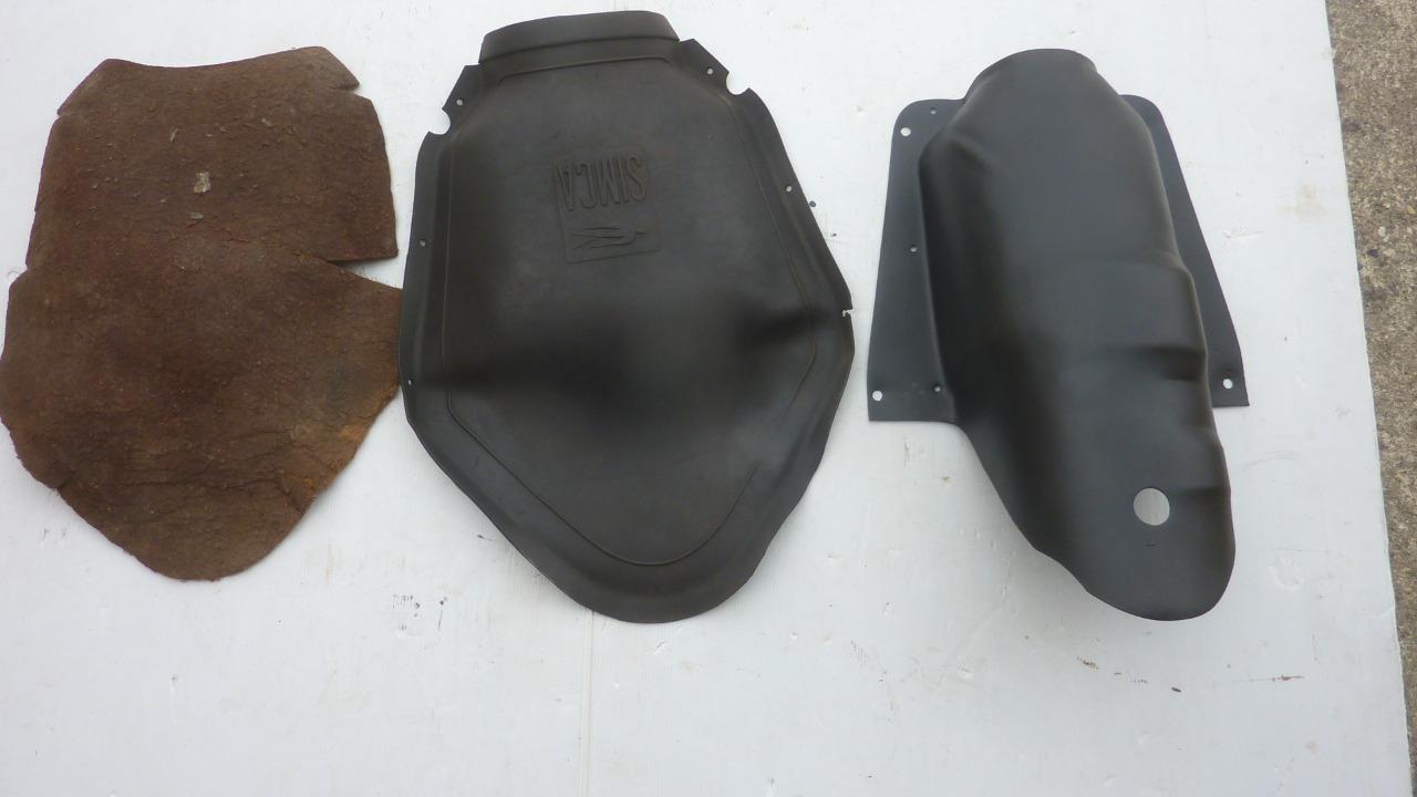 Tôle de dessus boite à vitesse SIMCA 8 LesAnciennes.com