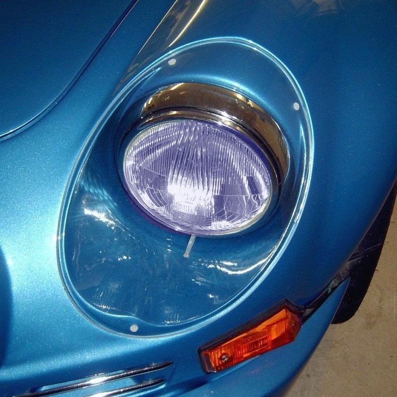Kit de 2 veilleuses LED bleues ALPINE RENAULT A110 LesAnciennes.com