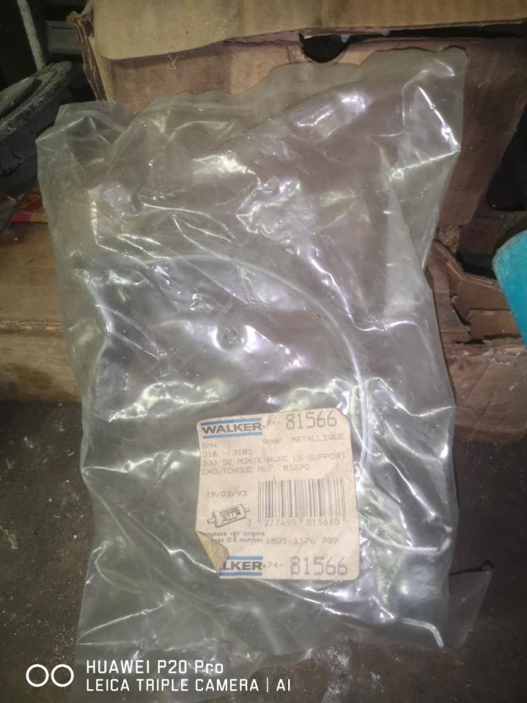 Pièces BMW 316-318 silent bloc échappement LesAnciennes.com