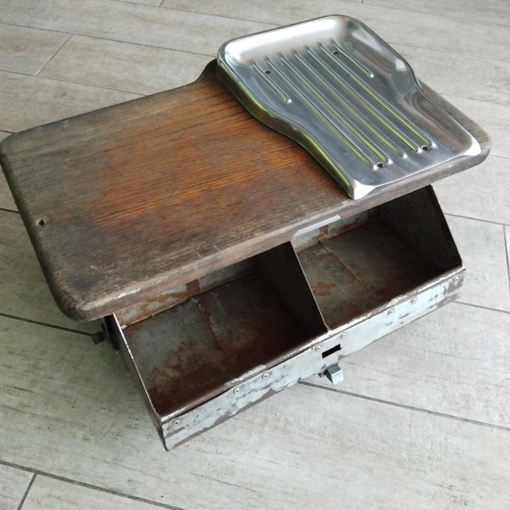 Caisse enregistreuse ou monnaie pour taxi,bus,tram LesAnciennes.com