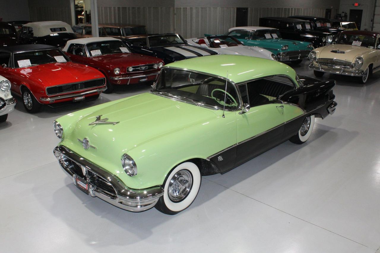 1956 Oldsmobile Super 88 LesAnciennes.com