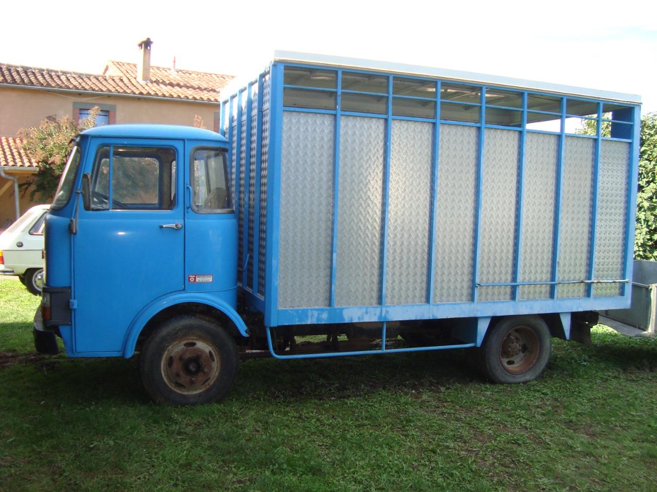 EBRO 3 T500 AUTRE FOURGON BETALLIERE - 1975 LesAnciennes.com