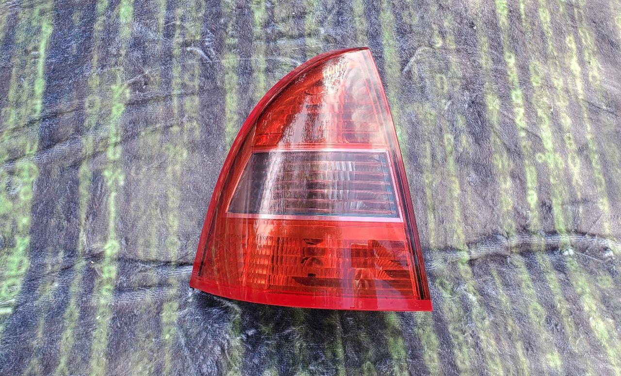 Feu arrière gauche conducteur pour CITROEN C5 ph 2 LesAnciennes.com