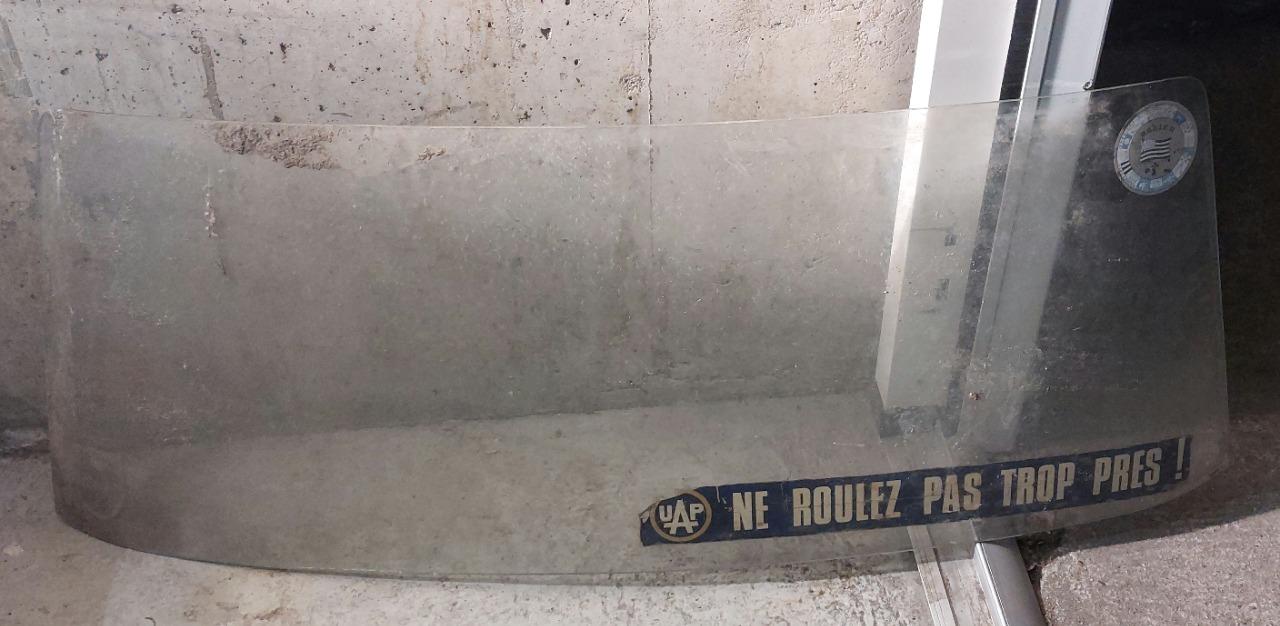 Pare brise SIMCA ARIANE, 1200 ? LesAnciennes.com