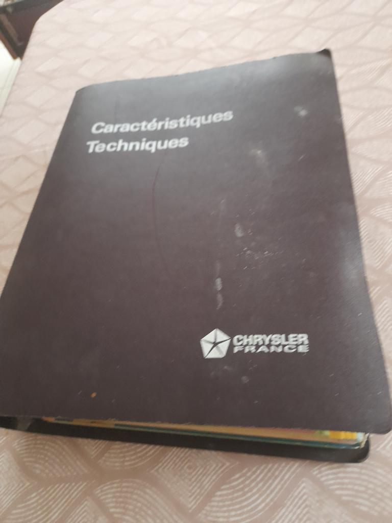 Classeur Chrysler france LesAnciennes.com