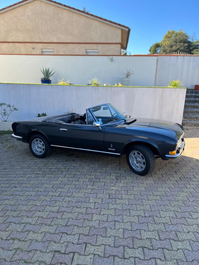 PEUGEOT 504 Cabriolet - 1983 LesAnciennes.com