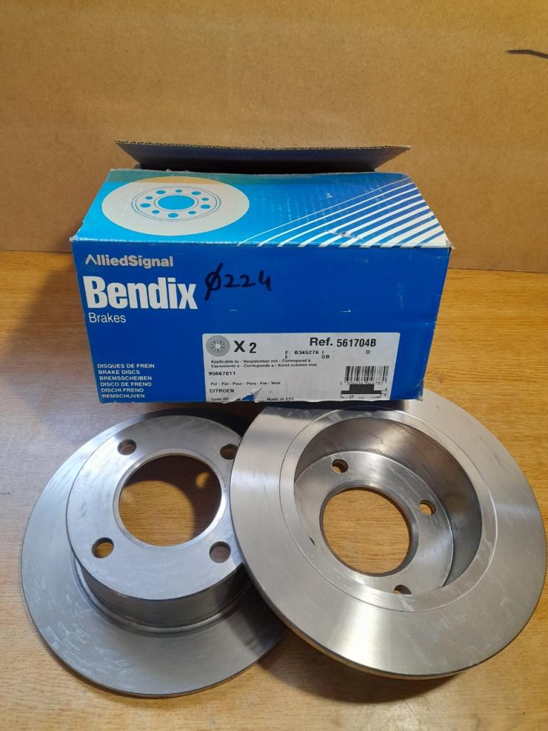 Disques de frein arrière Citroën Xantia LesAnciennes.com