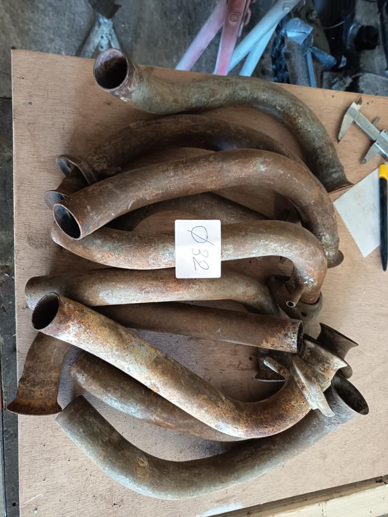 Tubulure d'admission diamètre 35 LesAnciennes.com