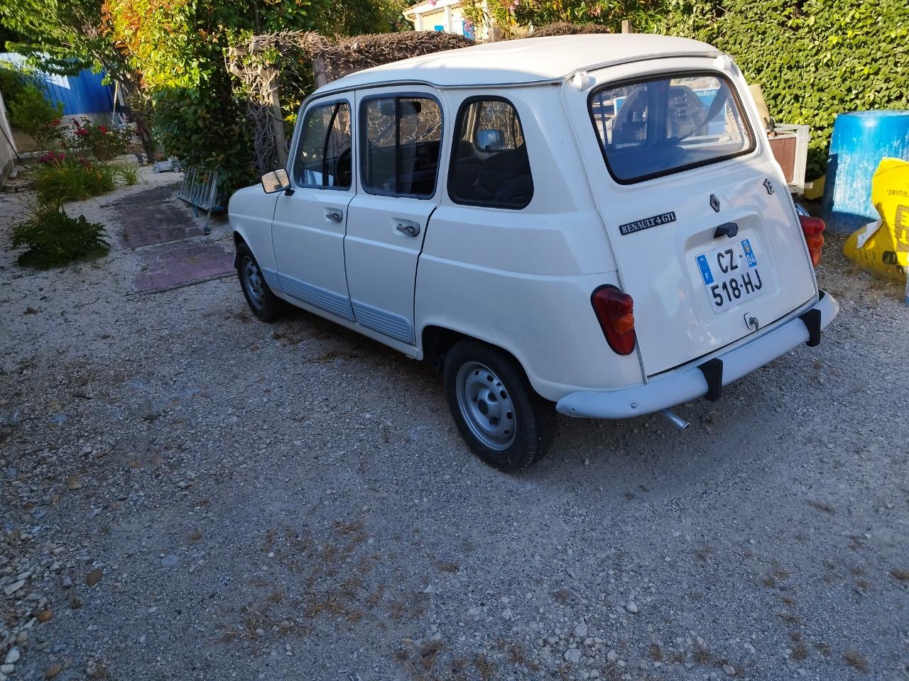 RENAULT 4 (R4) - 1986 LesAnciennes.com